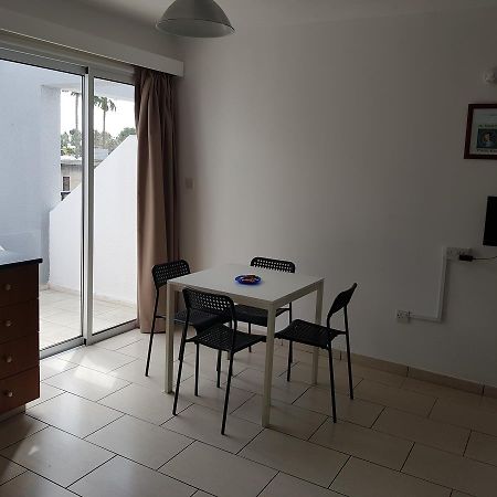 شقة بافوس  في Valentinos Court المظهر الخارجي الصورة